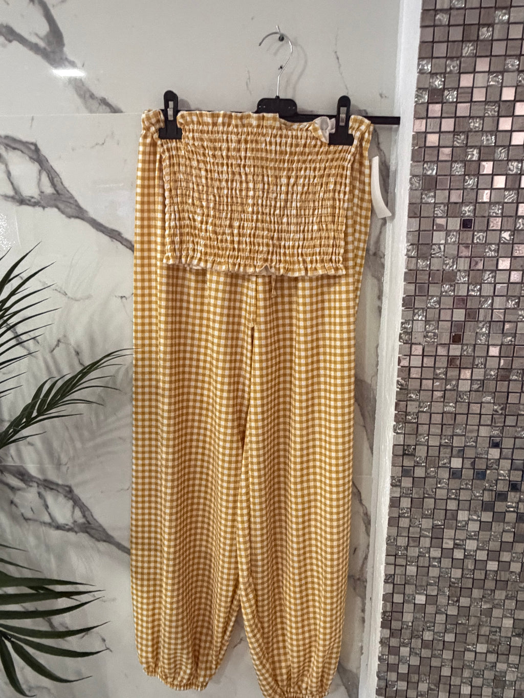 CONJUNTO DE DOS PIEZAS BANANA BICHI