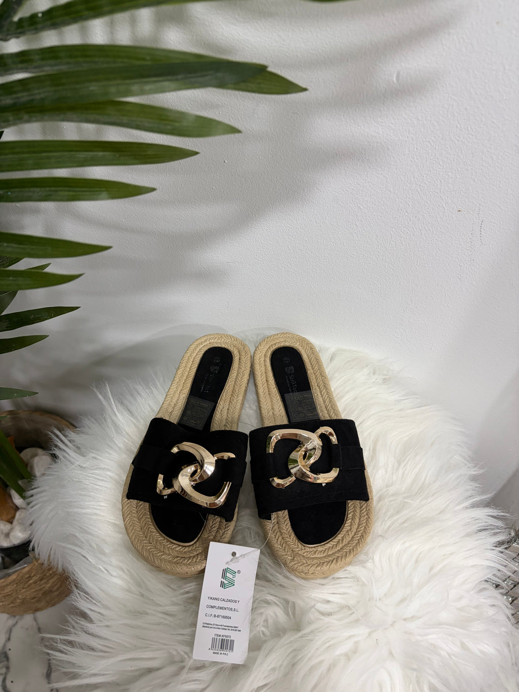 Zapatillas cómodas y económicas