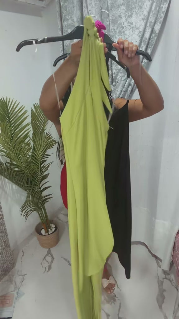 Vestido cojido al cuello licra reforzada
