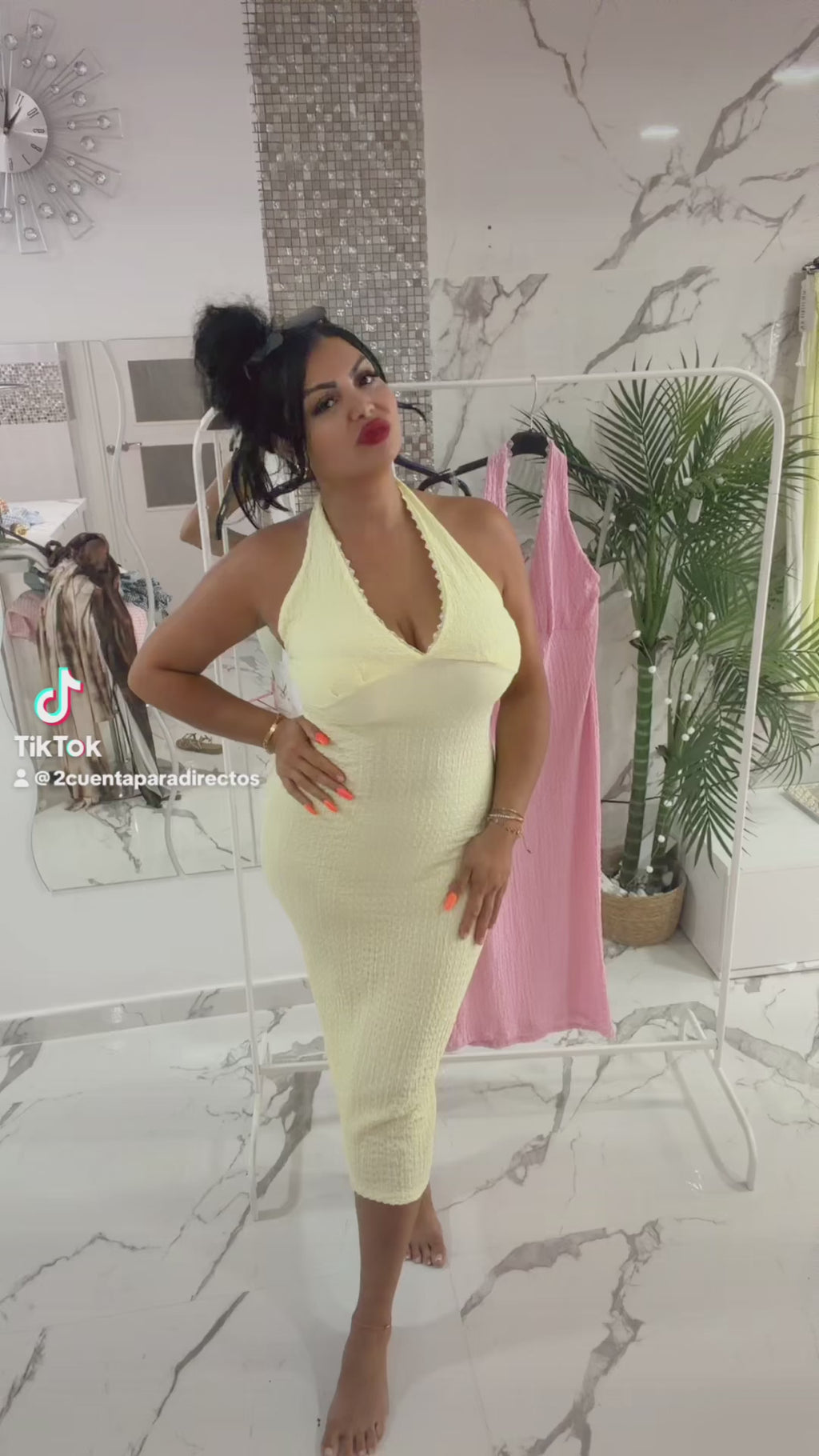 Vestido blonda, suave